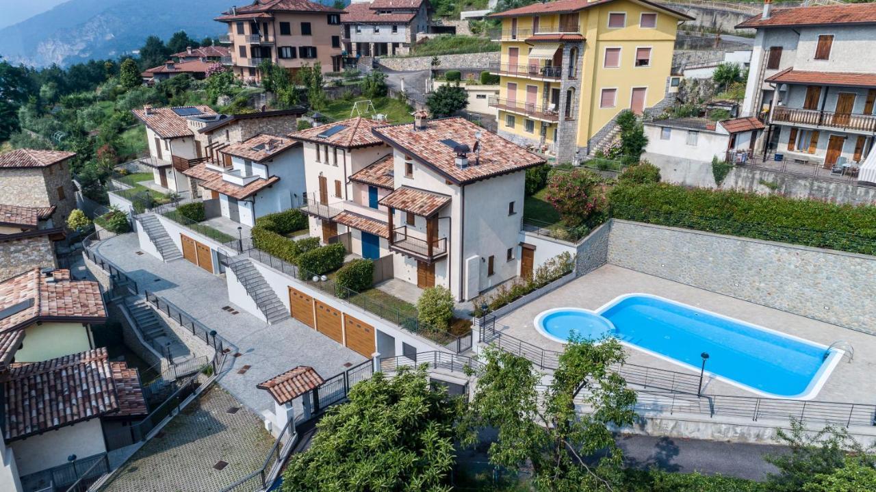 Iseo Lake Villa Con Vista Lago E Piscina Costa Volpino Exterior foto