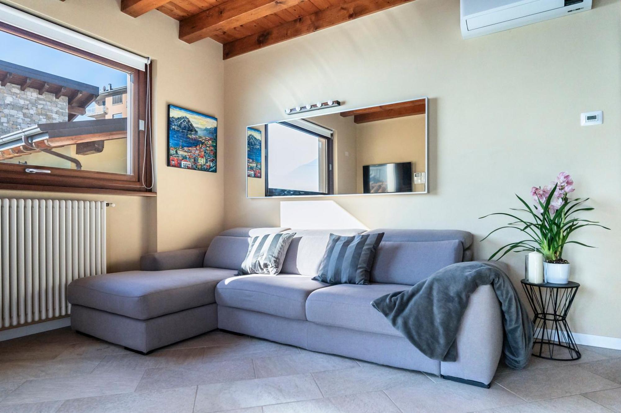 Iseo Lake Villa Con Vista Lago E Piscina Costa Volpino Exterior foto