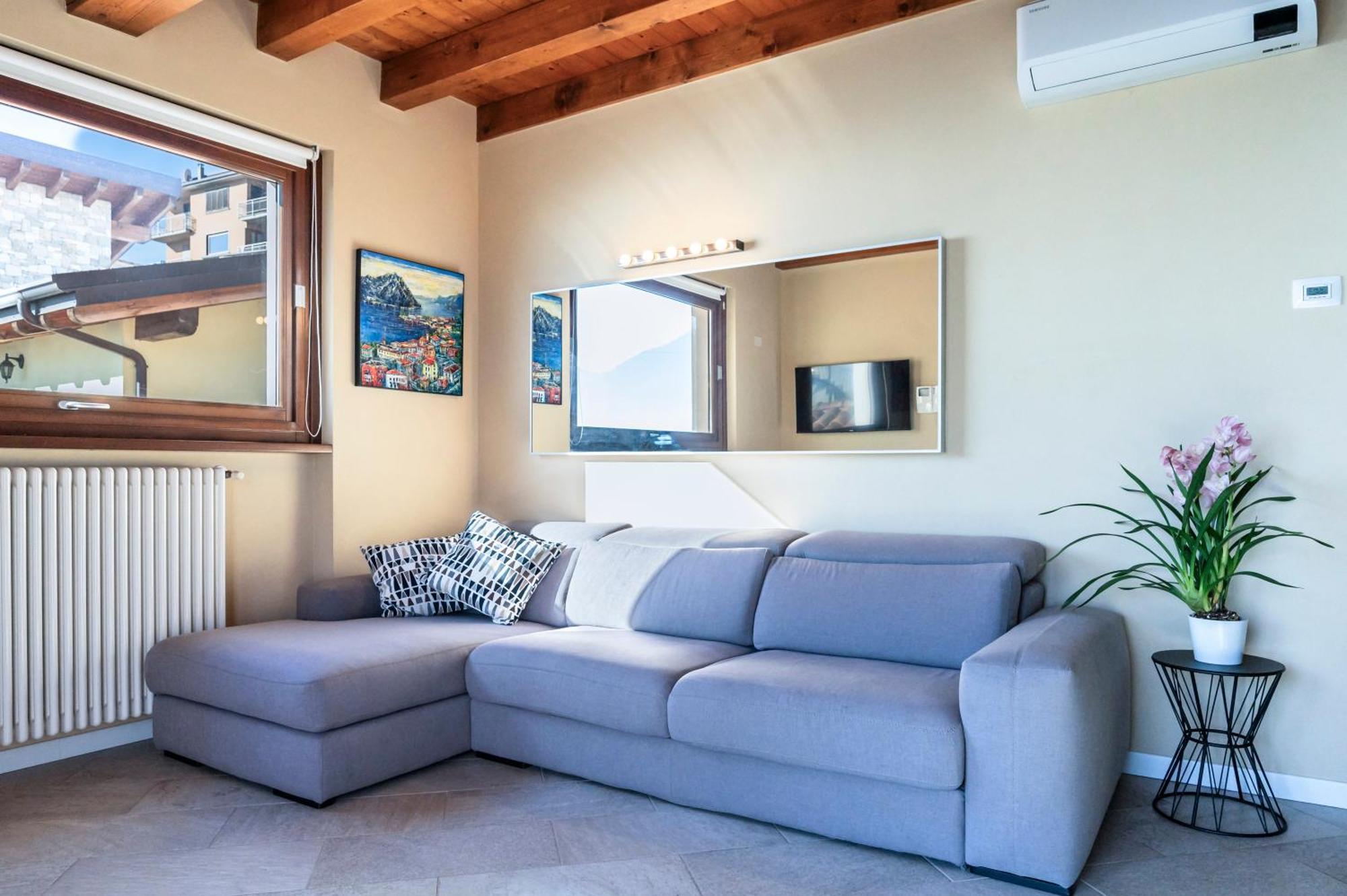 Iseo Lake Villa Con Vista Lago E Piscina Costa Volpino Exterior foto